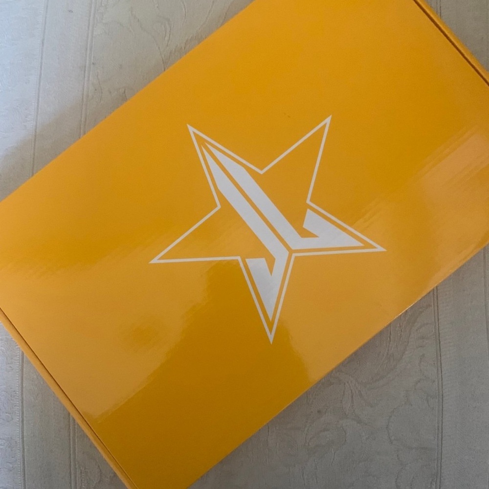 Jeffree Star Tropical Mirror - Picture 4 of 4